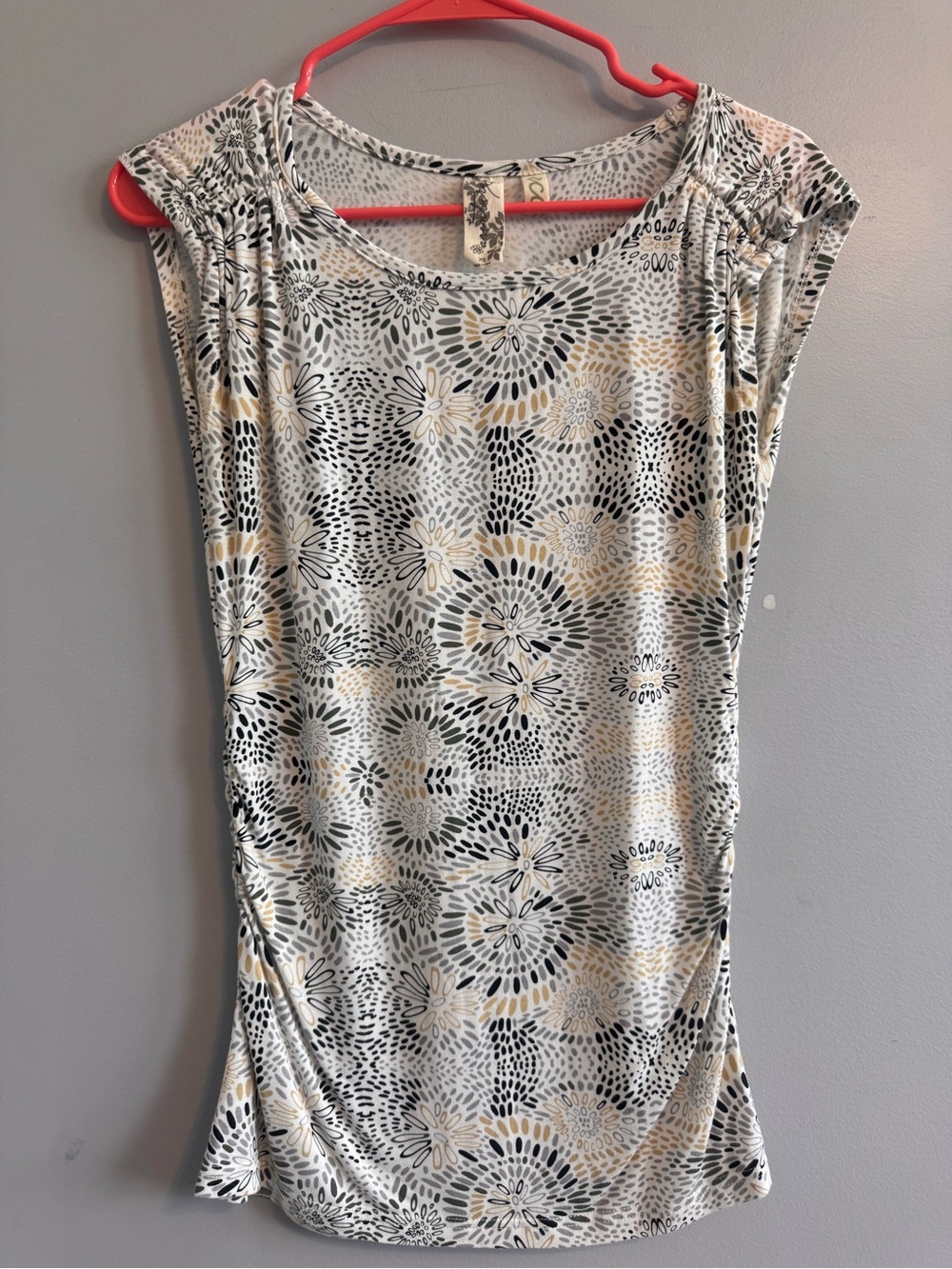 Aventura XS Abstract Floral Ruched Cap Sleeve Bamboo Blend Top